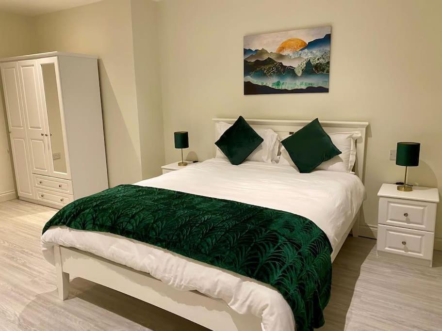 Modern Family Home Castleisland Extérieur photo