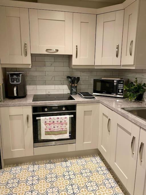 Modern Family Home Castleisland Extérieur photo